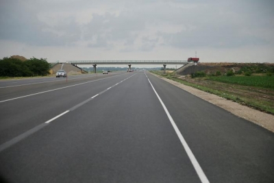 Более 80 км дорог на Кубани отремонтируют на дополнительные федеральные средства